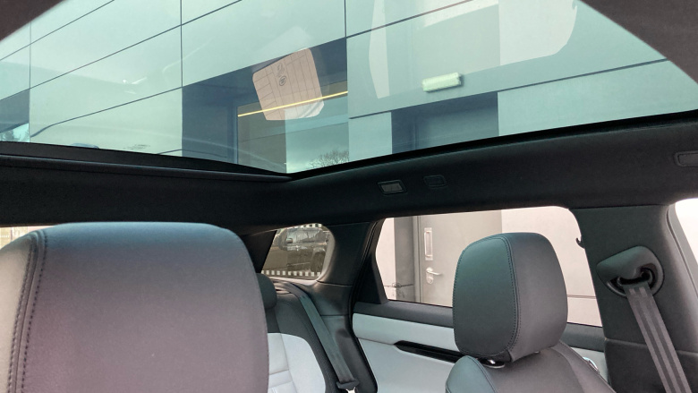 Land Rover Range Rover Evoque 2.0 D200 Edition 5dr Auto Diesel Hatchback